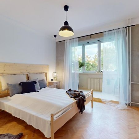 Modern 2 Bedroom Apt - Free Parking Bratislava Extérieur photo